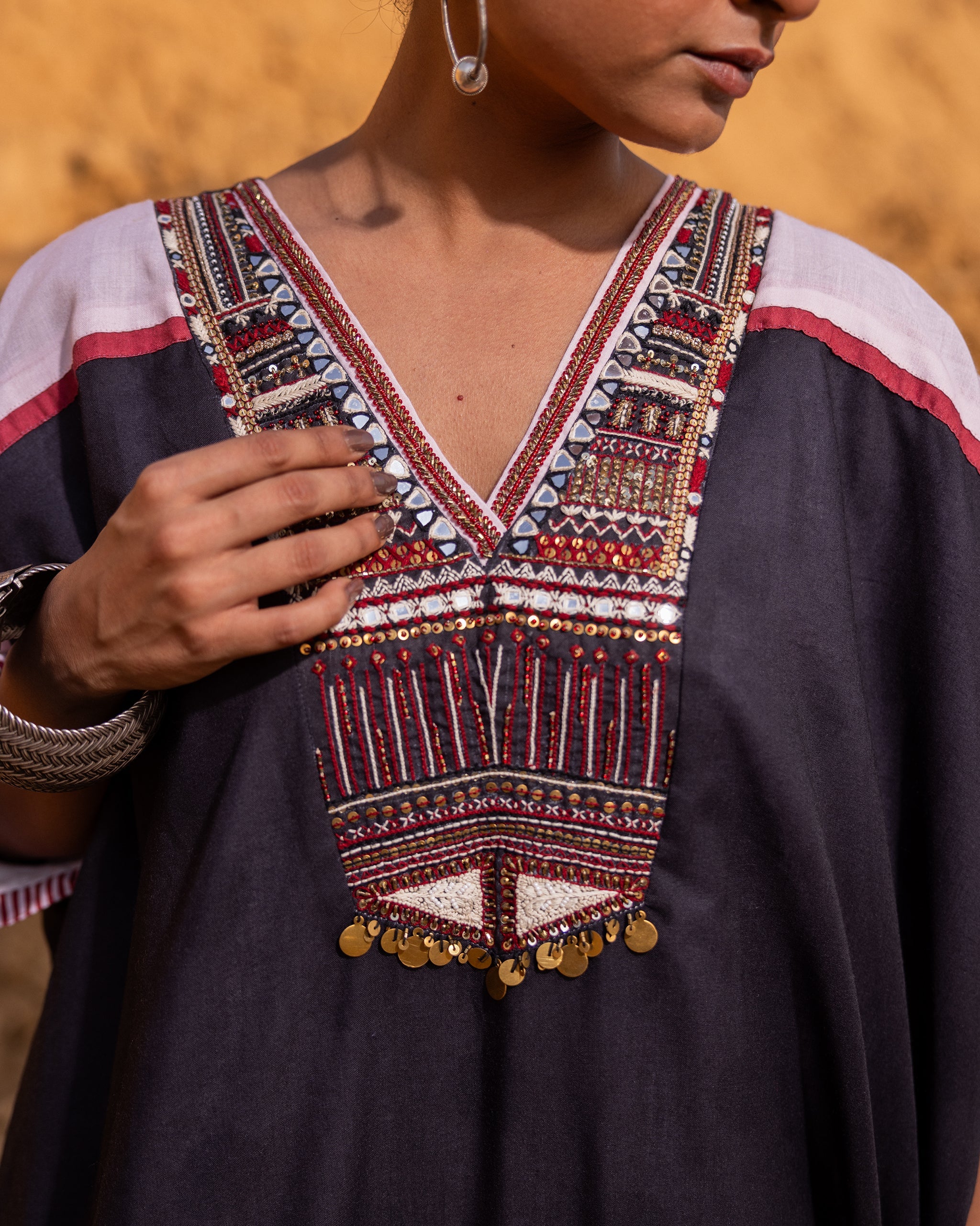 Axia Kaftan - Black