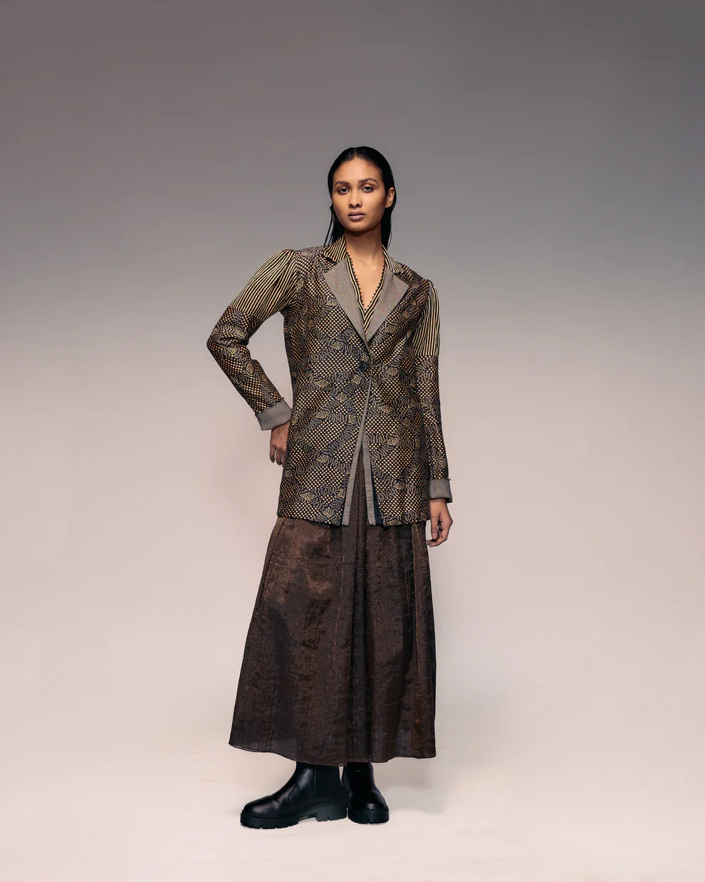 Munga Silk Patch Blazer
