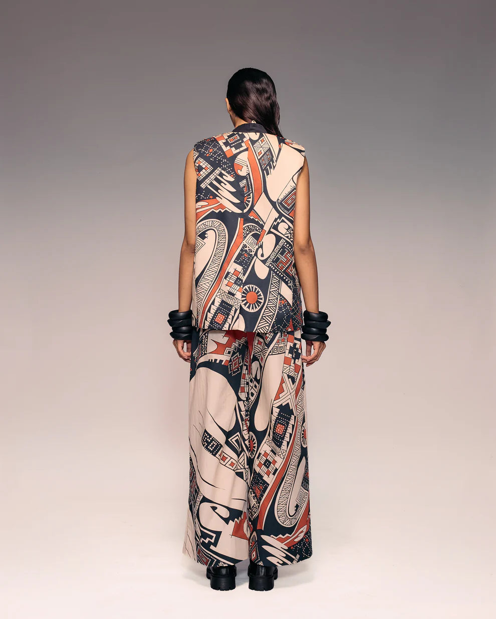 Rust Print Reversible Sleeveless Kimono