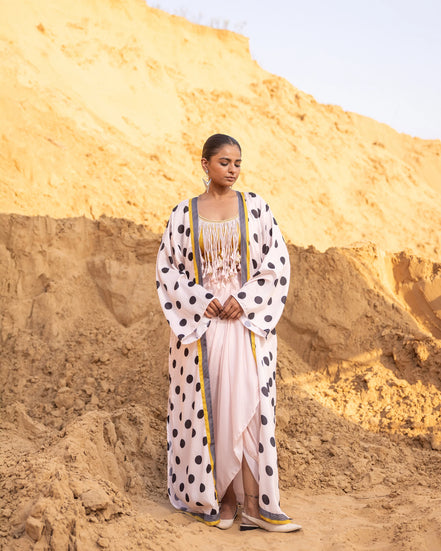 Saga Shrug - Desert Sand