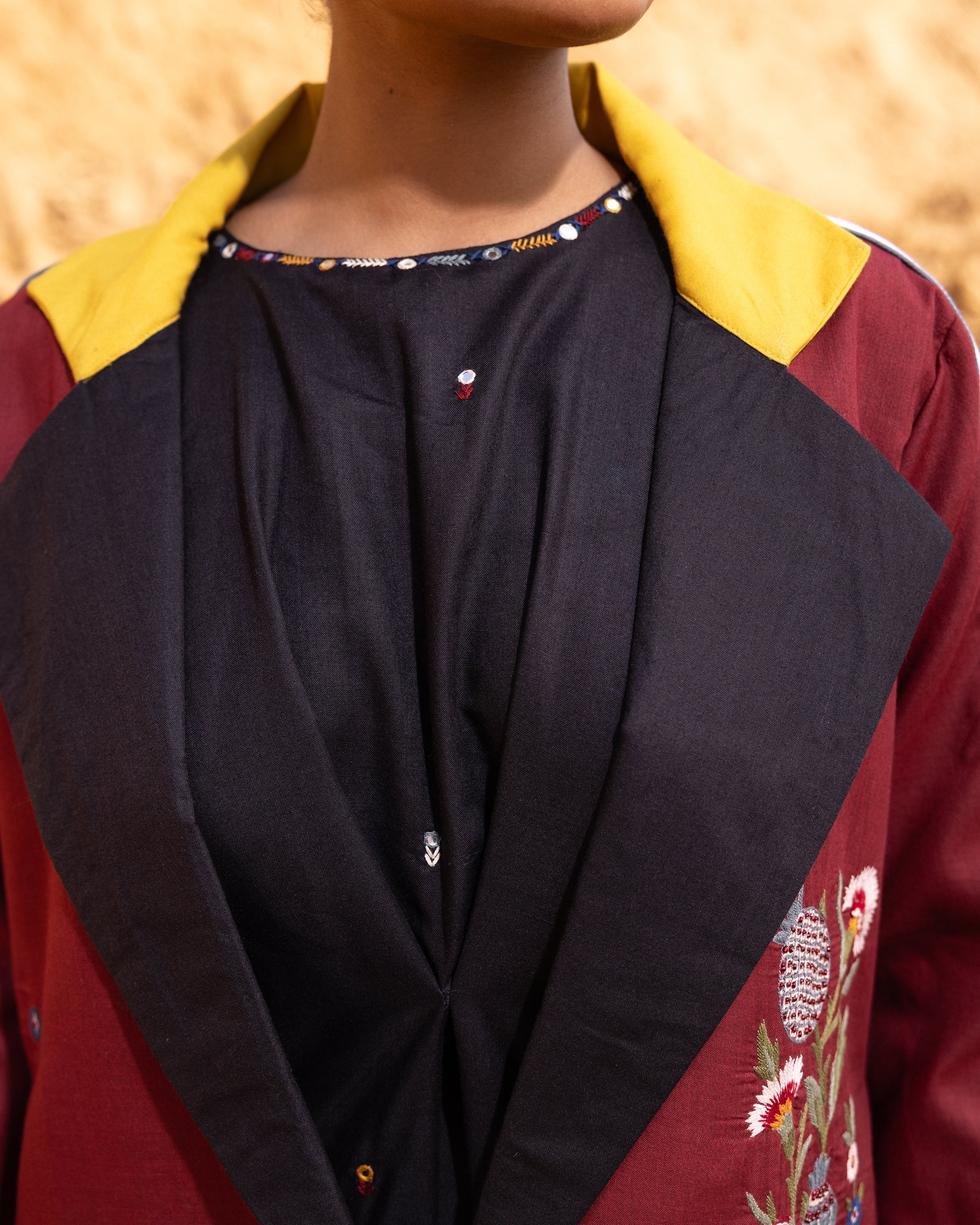 Syntra Jacket - Maroon